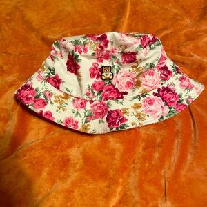 Teddy Fresh Floral Bucket Hat